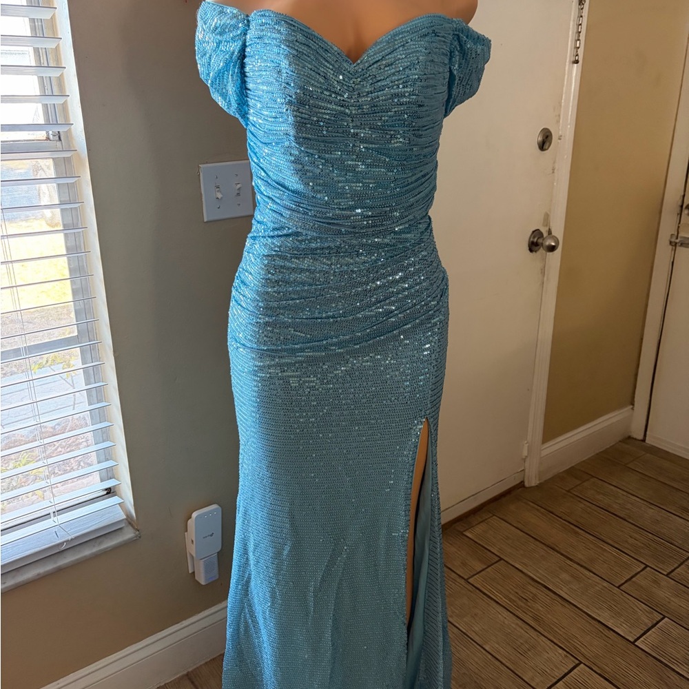 Elegant Blue Off-Shoulder Dress